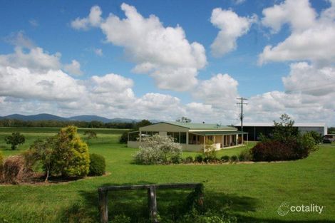 32 Perry Rd, Alligator Creek, QLD 4740