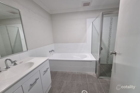 Property photo of 40 Trebbiano Drive Cessnock NSW 2325