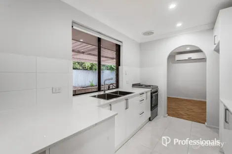 Property photo of 8 Camfield Place Beechboro WA 6063