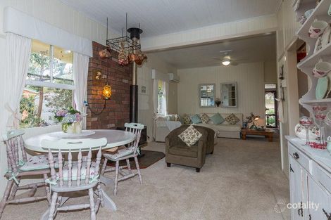 Property photo of 4 Albert Street Crows Nest QLD 4355