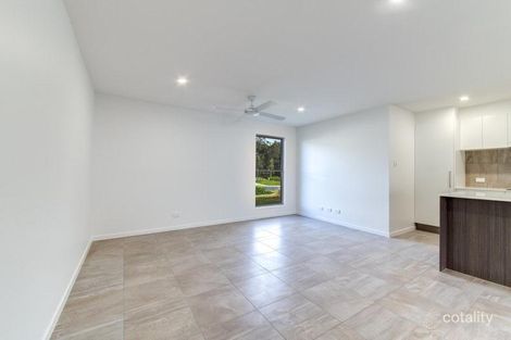 Property photo of 51 Anchorage Drive Birtinya QLD 4575