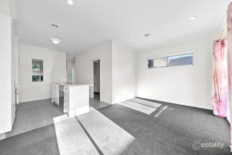 Property photo of 1 Apex Place Berwick VIC 3806