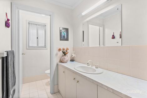 Property photo of 70 Vincent Boulevard Flagstaff Hill SA 5159