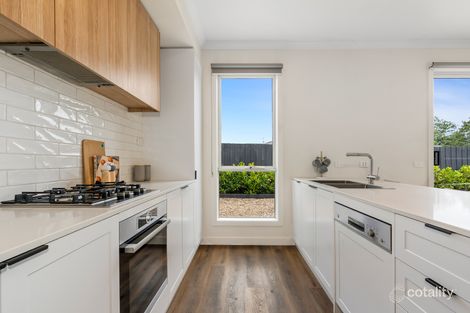 Property photo of 8/27 Calthorpe Street Gisborne VIC 3437