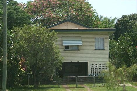 30 Tills St, Westcourt, QLD 4870