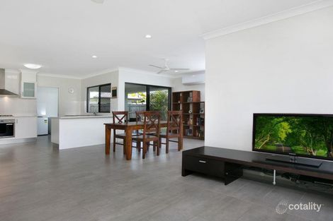 4 Sandridge Way, Smithfield, QLD 4878