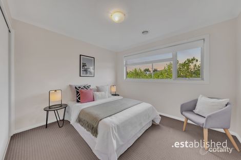 Property photo of 4 Corboy Close Point Cook VIC 3030