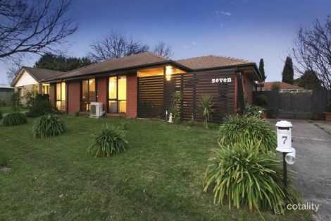 Property photo of 7 Broadbent Way Pakenham VIC 3810