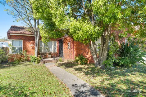 Property photo of 46 Nirranda Street Concord West NSW 2138