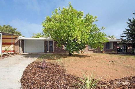 21 Freeman Ave, Morphett Vale, SA 5162