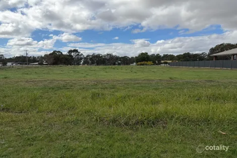 74 Bucknall St, Carisbrook, VIC 3464