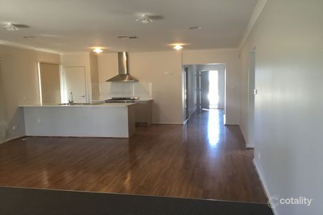 Property photo of 31 Mulloway Drive Point Cook VIC 3030