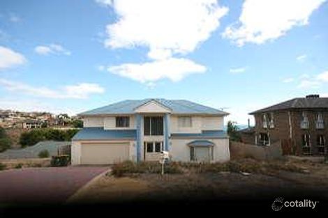 13 Gannet Ct, Hallett Cove, SA 5158