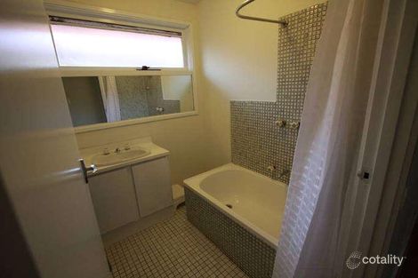 Property photo of 128 Ella Grove Edithvale VIC 3196