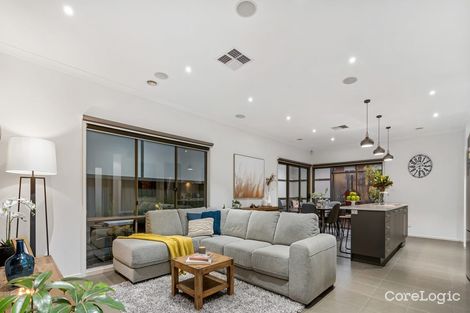 Property photo of 58 Ardsley Circuit Craigieburn VIC 3064
