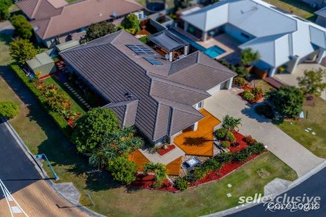 35 Ningi Waters Dr, Ningi, QLD 4511