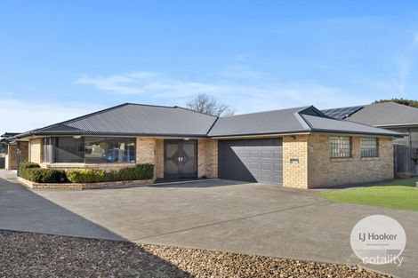 11 Dove Ct, Claremont, TAS 7011