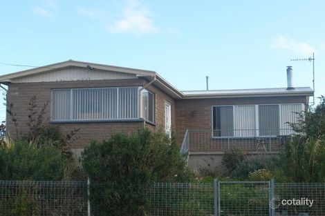 16 Roberts St, Triabunna, TAS 7190