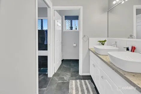 Property photo of 1 Eaton Circle Kirwan QLD 4817