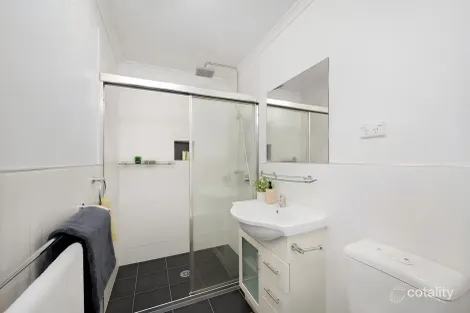 Property photo of 8 Salisbury Street Casey ACT 2913