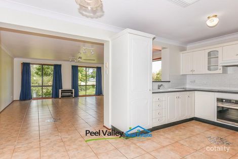 Property photo of 11 Nowland Crescent Westdale NSW 2340