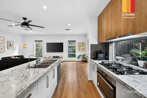 Property photo of 1 Leonis Avenue Hope Valley SA 5090