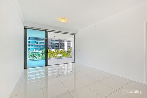 Property photo of 4203/25-31 East Quay Drive Biggera Waters QLD 4216