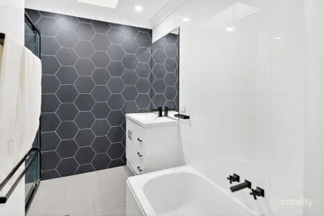Property photo of 25/26 Fortune Street Coomera QLD 4209