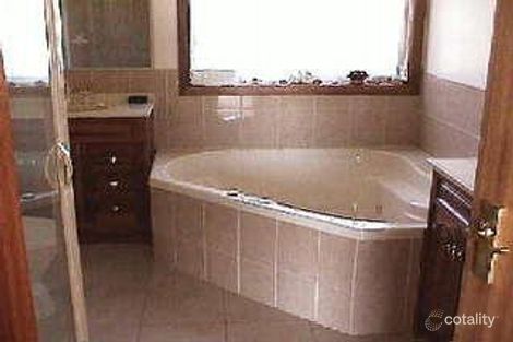 Property photo of 5 Tingara Close San Remo VIC 3925