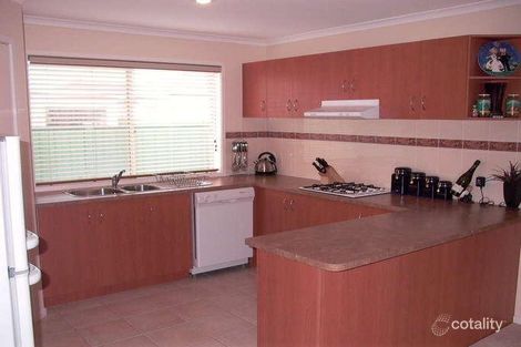 Property photo of 17 Fydler Avenue Burnside VIC 3023