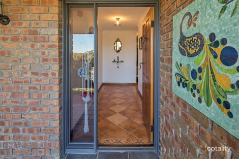 Property photo of 19 Vendale Drive Flagstaff Hill SA 5159
