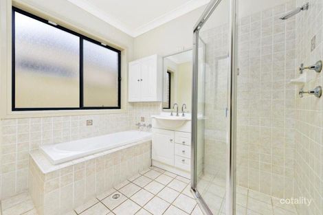 Property photo of 5 Windeyer Place St Helens Park NSW 2560