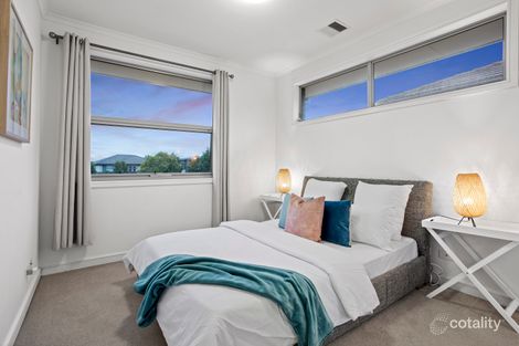 Property photo of 13 Ellis Park Avenue Mulgrave VIC 3170