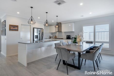 Property photo of 6 Morang Street Mickleham VIC 3064