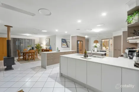 Property photo of 36 Heritage Boulevard Heritage Park QLD 4118