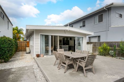 Property photo of 37 Twenty Fifth Avenue Palm Beach QLD 4221
