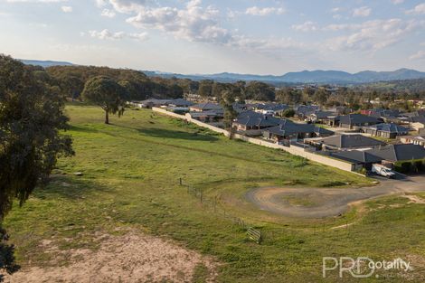 Property photo of 3 Weeden Place Tumut NSW 2720
