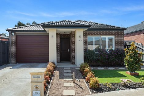 Property photo of 40 Hardware Lane Taylors Hill VIC 3037