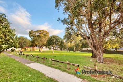 Property photo of 2/5 Walga Court Yokine WA 6060