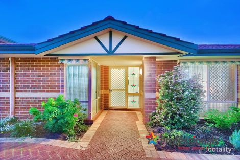 Property photo of 2/5 Walga Court Yokine WA 6060