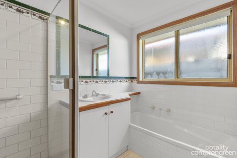 Property photo of 9 Verdal Court Grovedale VIC 3216