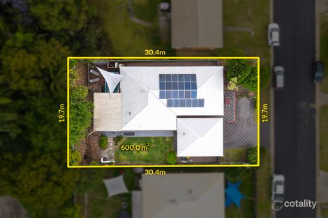 Property photo of 19 Donnegal Drive Kallangur QLD 4503