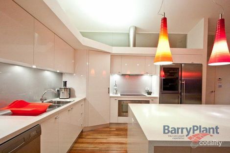 Property photo of 10 Clover Close Berwick VIC 3806