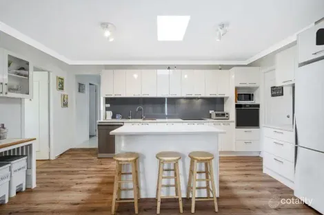 Property photo of 74 Phyllis Avenue Kanwal NSW 2259