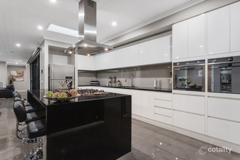 Property photo of 21 Rosenthal Boulevard Sunbury VIC 3429