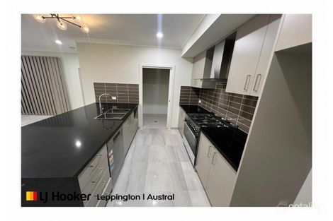 Property photo of 107 Ingall Loop Catherine Field NSW 2557