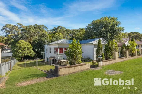 277 Main Rd, Fennell Bay, NSW 2283