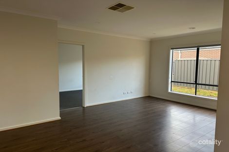 11 Ramsgate Cres, Truganina, VIC 3029