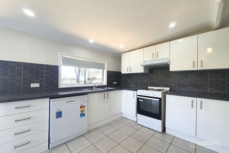 Property photo of 8 Captain Cook Drive Willmot NSW 2770