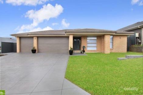 15 Siltstone Ave, Horsley, NSW 2530